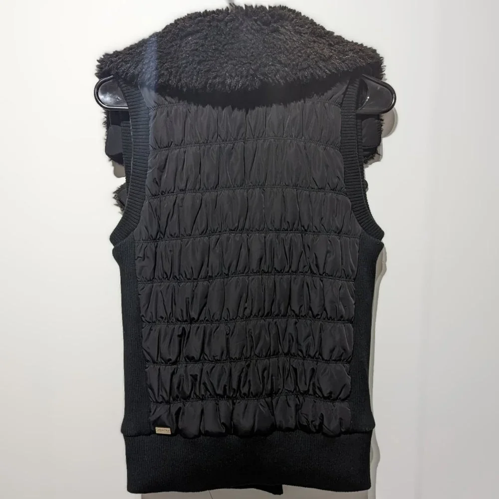 Calvin Klein | Women's Black Puffer Vest With Removable Collar Sherpa Fur - Picture 2 of 6